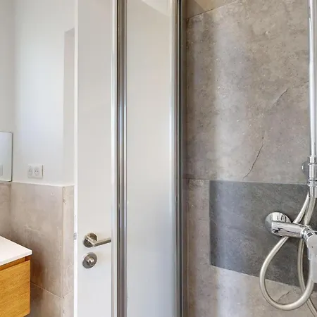 161 Raphael - Superbe A 파리